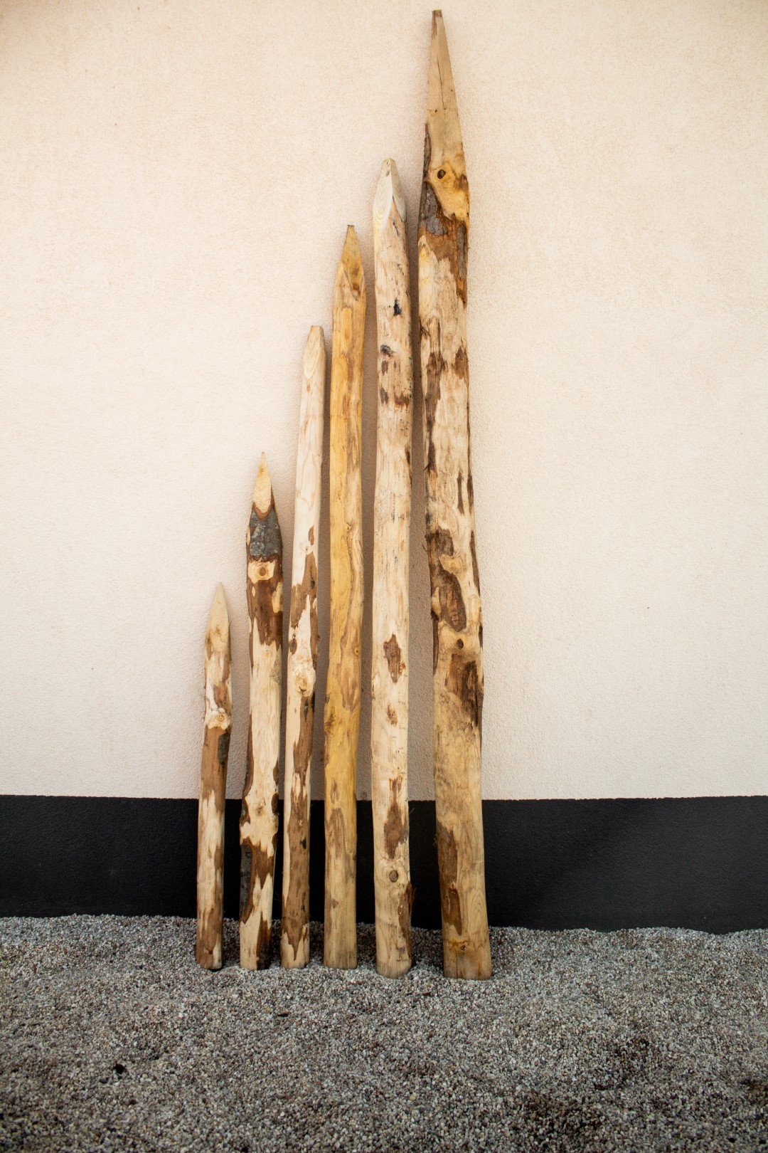 Pfähle aus Kastanie 200 cm Länge, DM 8-10 cm
